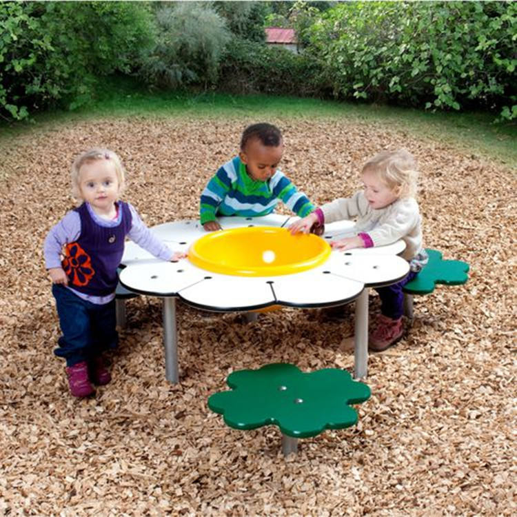 2025 New Design Beach Toys Children Daisy Sand and Water Play Table Outdoor Playground Equipment for Amusement Park