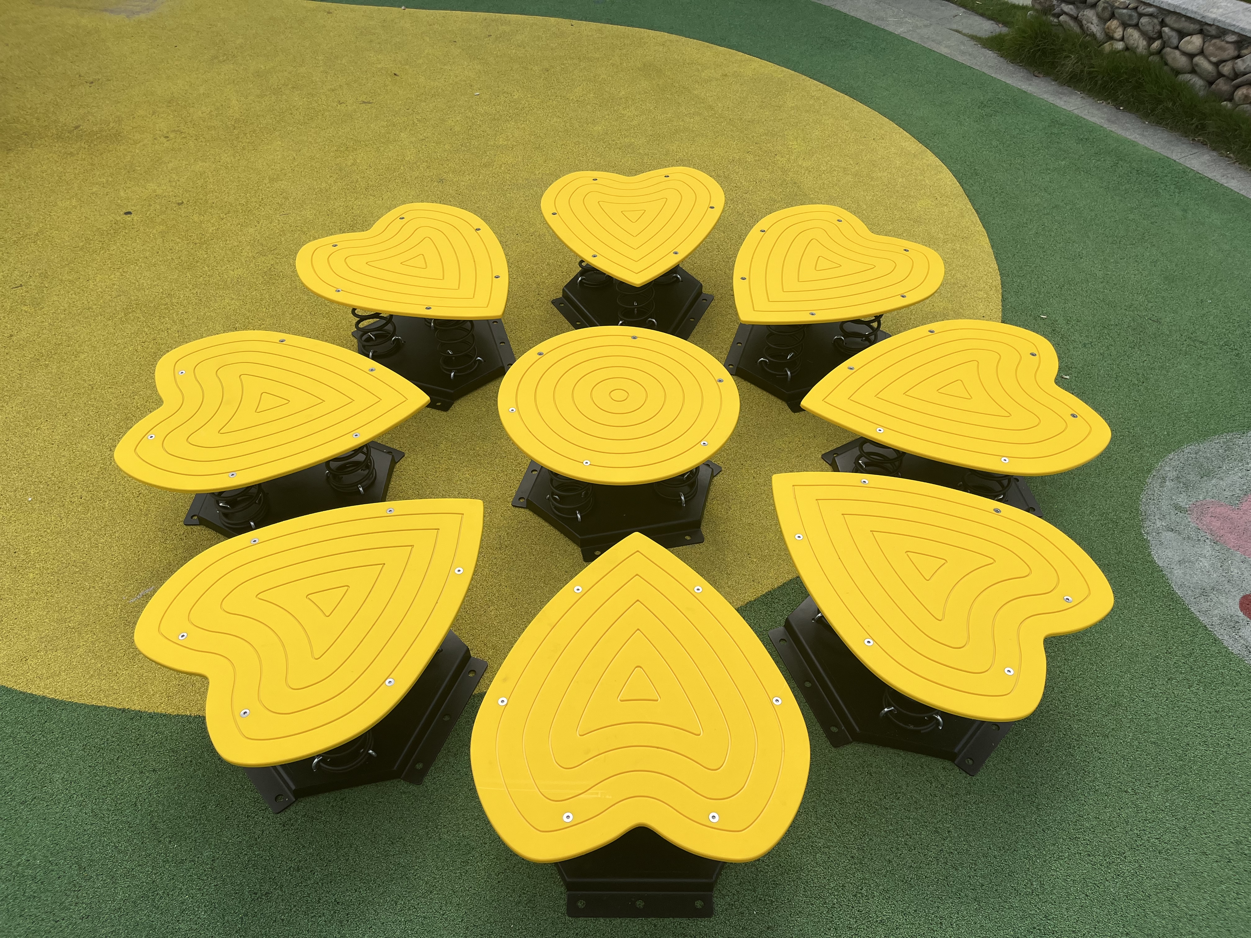 Children's Playground Equipment Set Outdoor Garden Games Children's Balance Training Equipment Customizable Plum Blossom Pile