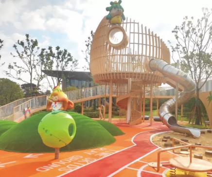 Inclusive Playground Design: Adding Accessible Features To Combination Slides