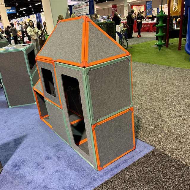 2025 Hot Sell Magnetic Panel Playhouse DIY Panel Kit Big Set Lightweight Panels with Built-in Magnets Large Construction Toy