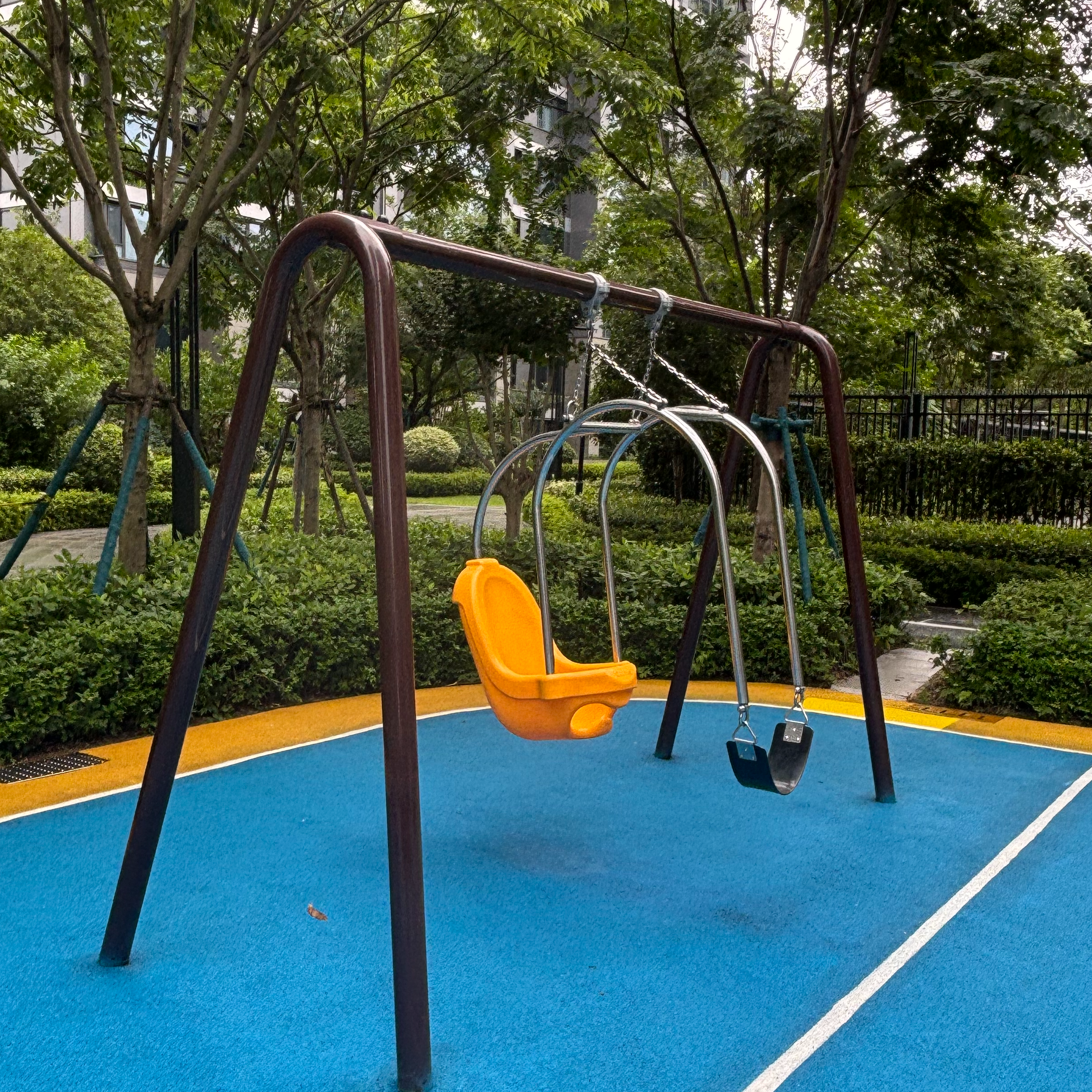 Durable Outdoor Double Swing Set for Park and Community Use