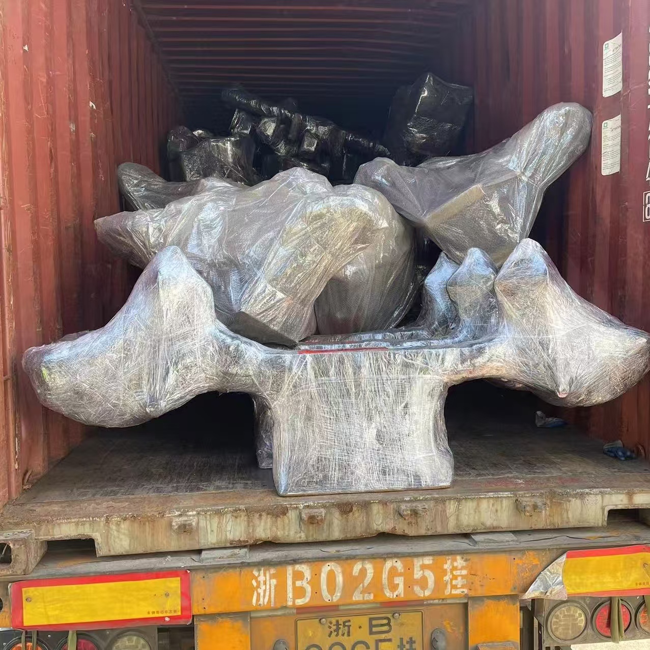 Cotainer Loading 2