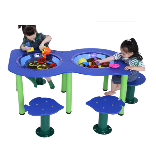Crab-Shaped Durable Plastic Water Table for Kids Outdoor Furniture for Park Use Outdoor Playground