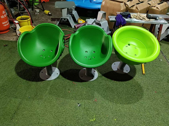 Indoor Outdoor Children's Swivel Seats McDonald's Plastic Play Sets Parks Schools Children's Playgrounds Snail swivel chair