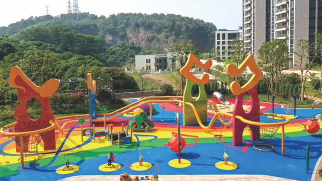 Customized Themed Multi-Activity Playground Structure