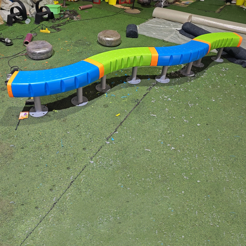 Children's Outdoor Sensory Training Equipment Set S Balance Canoe Bridge Play Equipment Used in Parks School Playgrounds