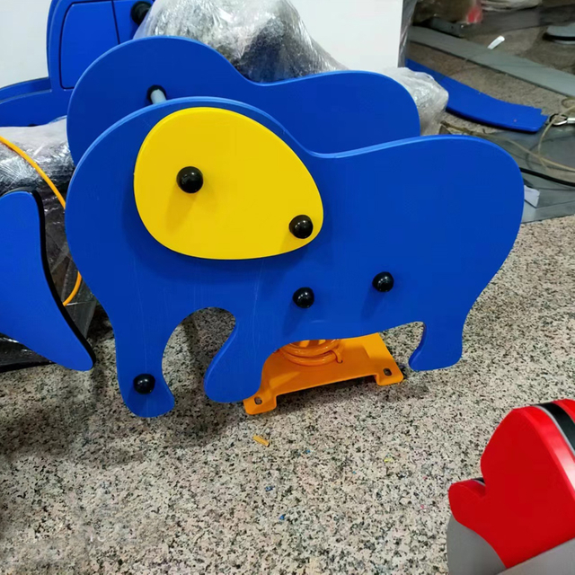The Latest Outdoor Amusement Equipment, Animal Rocking Horse PE Board Children's Spring Joystick