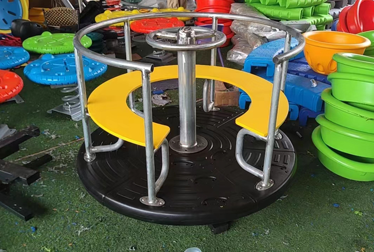 Factory direct outdoor children's push carousel with railing high quality plastic carousel seat children's garden outdoor toys